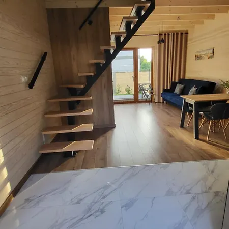 Sosnowa Przystan Z Jacuzzi W Rozewiu - Apartmán *