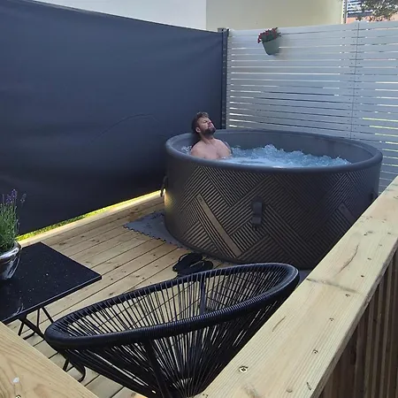 Appartement Sosnowa Przystan Z Jacuzzi W Rozewiu - *