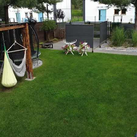 Sosnowa Przystan Z Jacuzzi W Rozewiu - Apartmán *