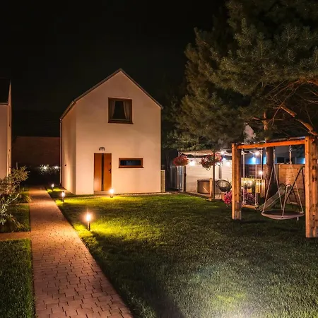 Sosnowa Przystan - Domki Z Jacuzzi W Rozewiu Appartement