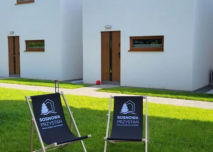 Sosnowa Przystan W Rozewiu - Jastrzębia Góra