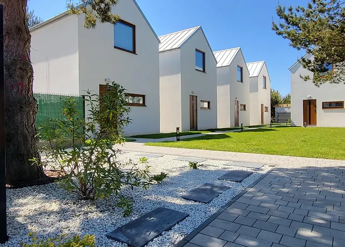 Sosnowa Przystan W Rozewiu - Jastrzębia Góra