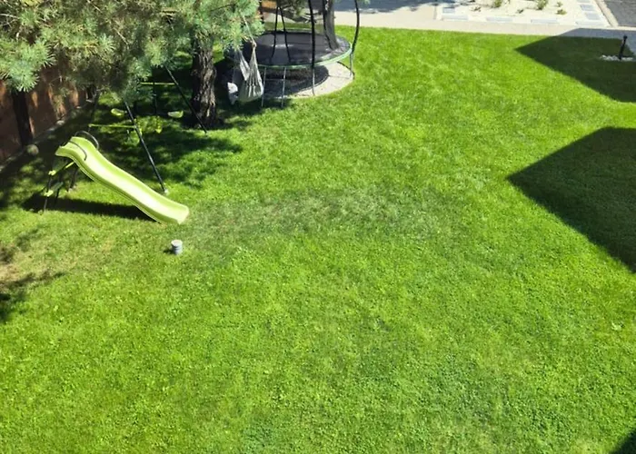 Sosnowa Przystan Z Jacuzzi W Rozewiu -