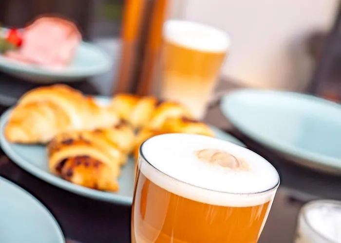 Sosnowa Przystan W Rozewiu - *