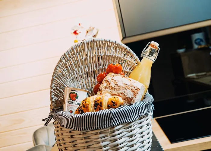 شقة Sosnowa Przystan Z Jacuzzi W Rozewiu - *