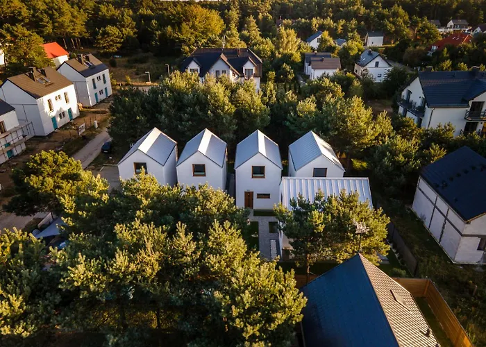 Sosnowa Przystan Z Jacuzzi W Rozewiu -